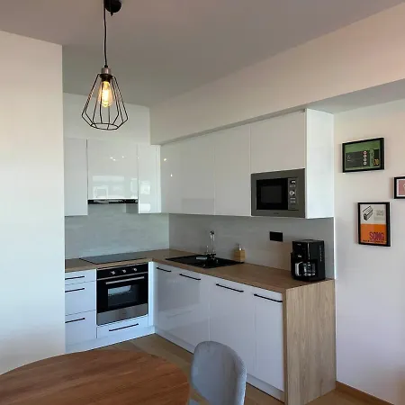 Czech Tesla By Rentez Apartment *