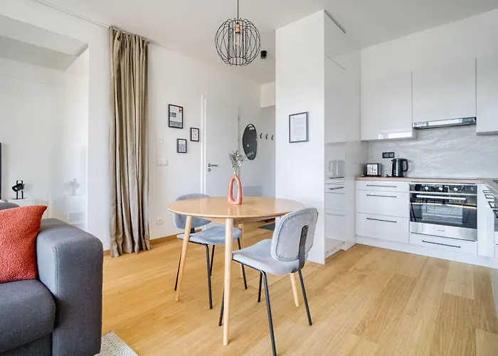 Apartment Czech Tesla By Rentez *