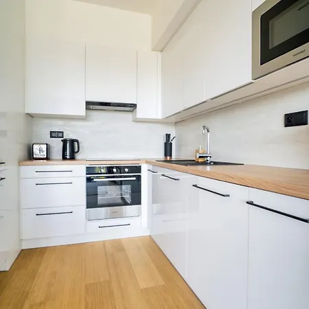 Apartament Czech Tesla By Rentez